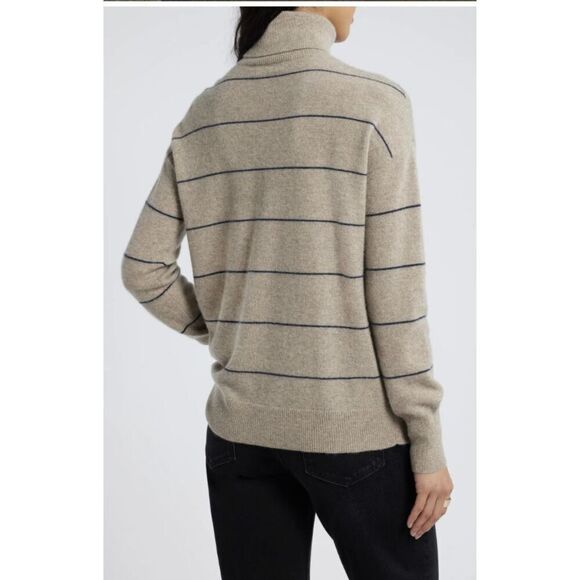 New Cashmere Turtleneck Sweater Nordstrom in Beige and Navy Spaced Stripe Large - Picture 2 of 5
